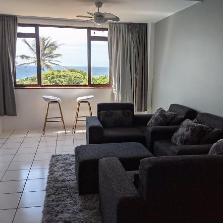 Capri24 - Modern Apartment Overlooking The Sea Amanzimtoti Exterior photo